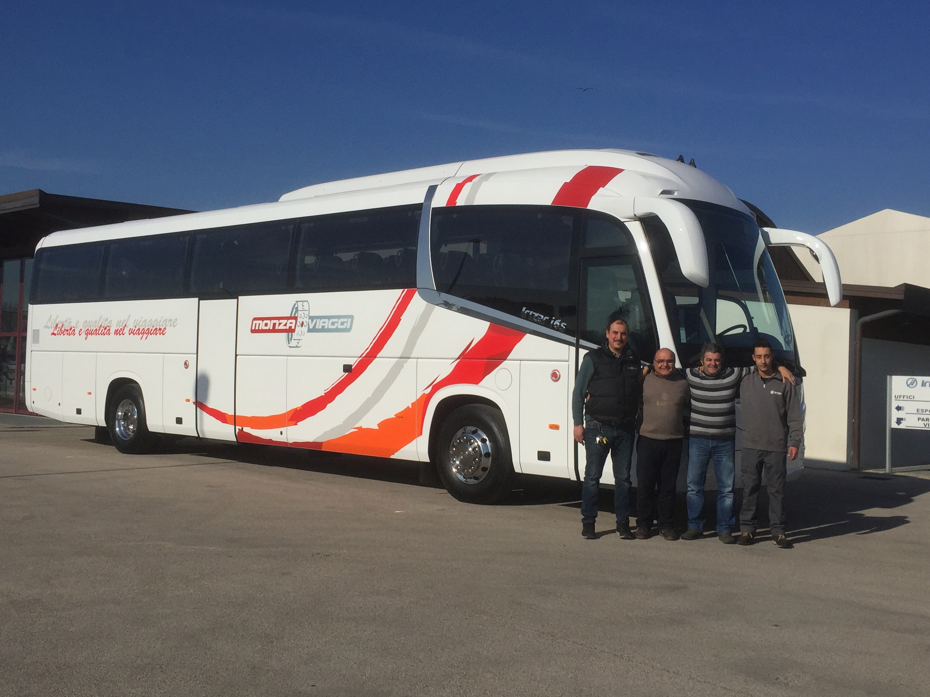 CONSEGNA MONZA VIAGGI