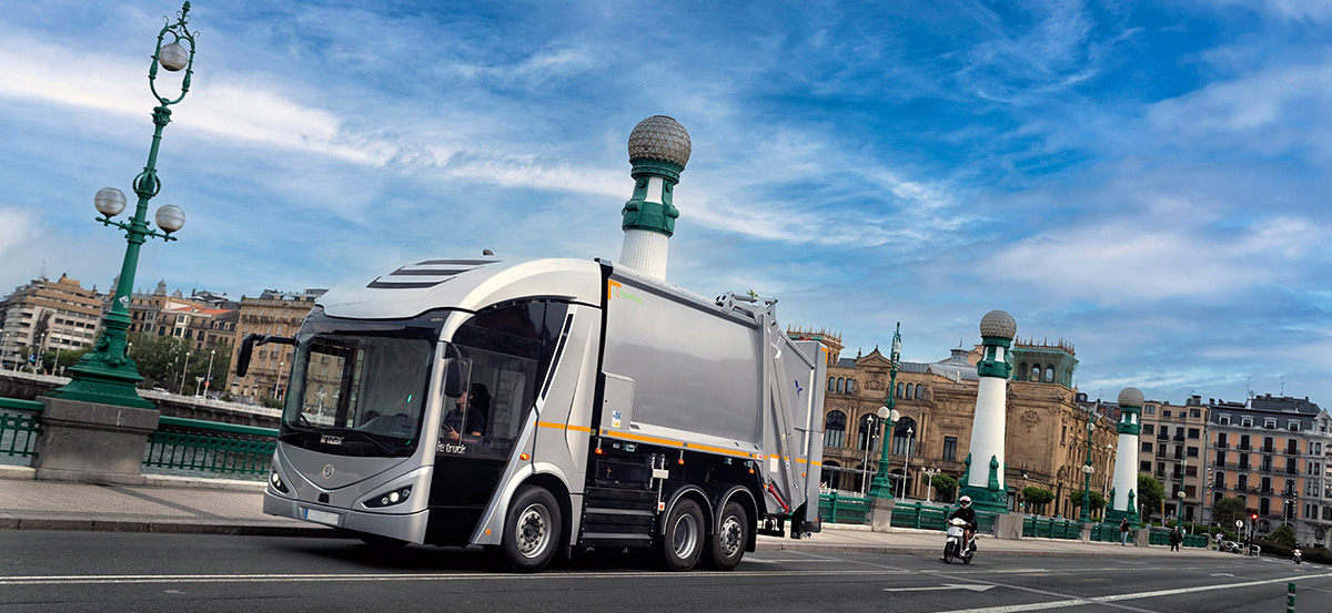 FCC Medio Ambiente e Irizar si accordano per produrre i primi 10 camion elettrici Irizar ie urban truck