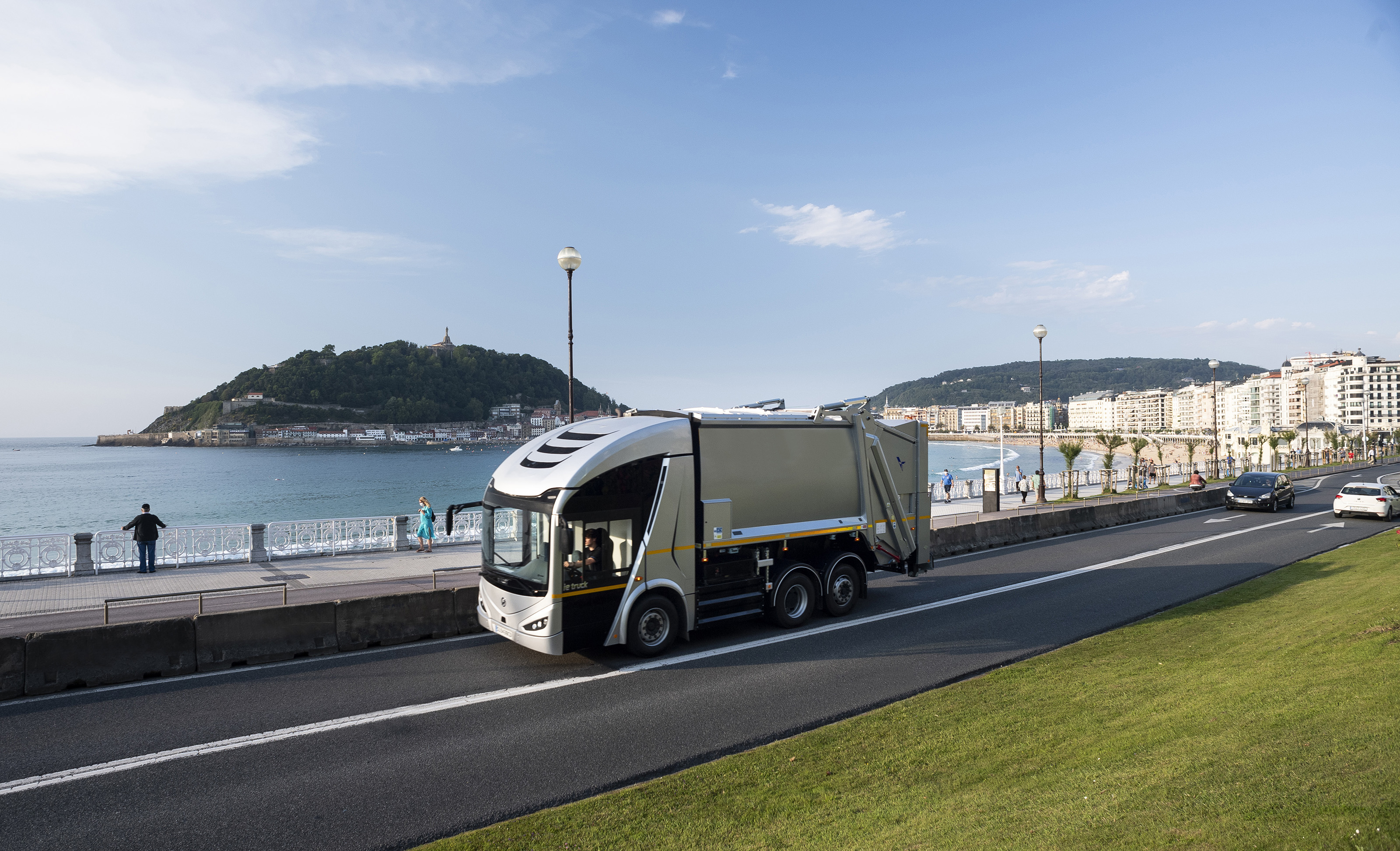 Primi camion elettrici Irizar per Donostia-San Sebastián