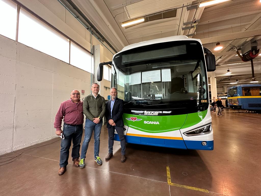 CONSEGNA AIR PULLMAN