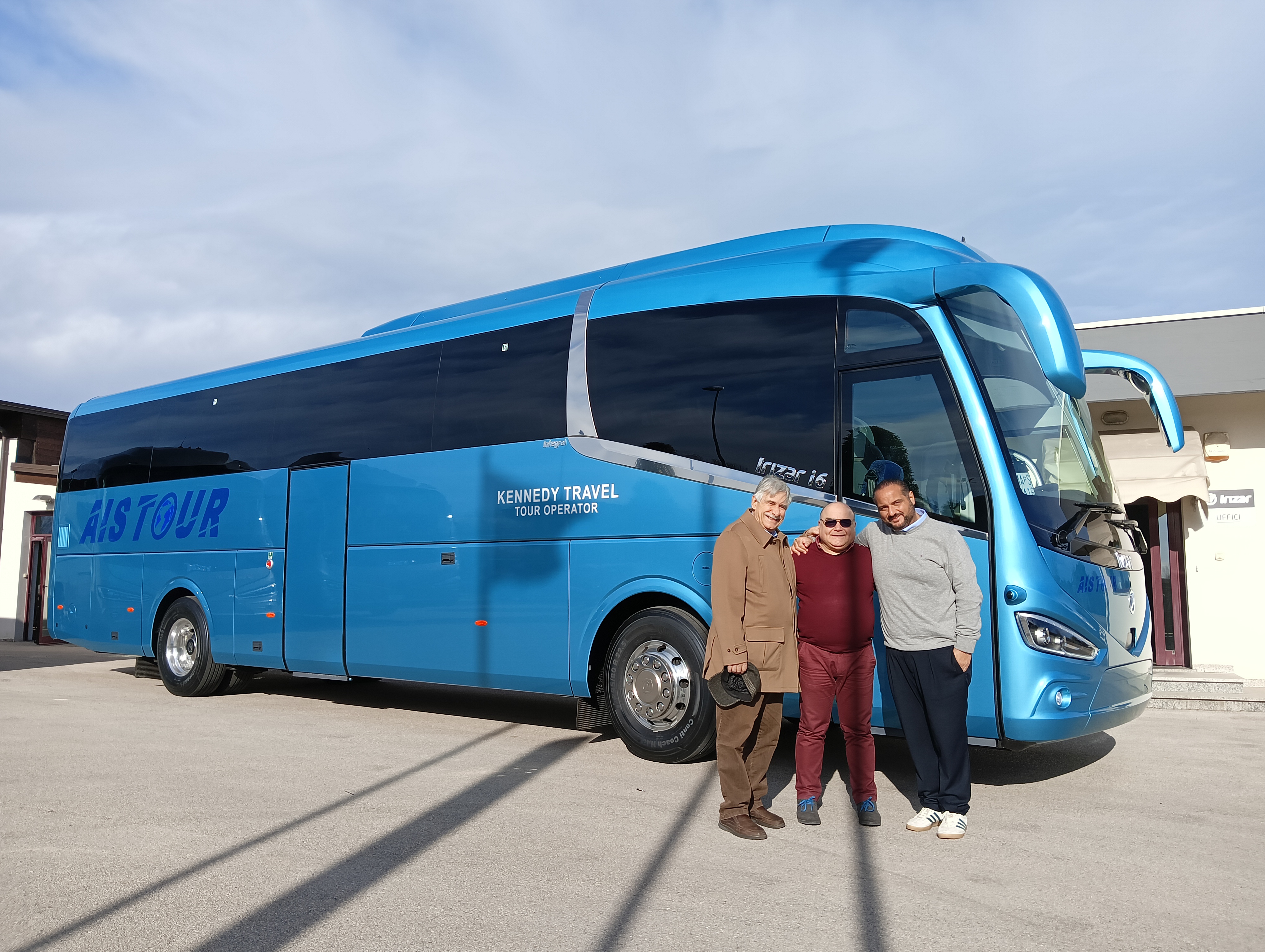 CONSEGNA AIS TOUR 